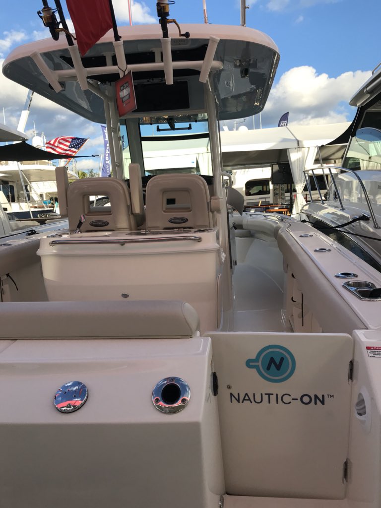 GetNauticON's tweet image. #Smartboating is in sunny Ft. Lauderdale! Stop by and see us with @Boston_Whaler at #FLIBS this weekend! ☀️🐟⚓️