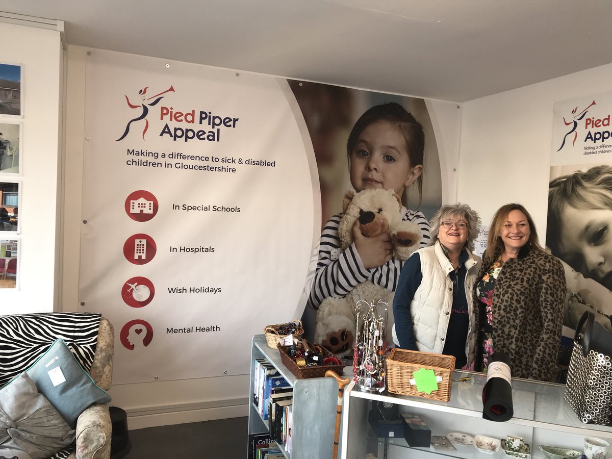 PiedPiperAppeal's tweet photo. Great to see our Trustee @CathrynHage &amp; shop manager Louise admiring our new Wall Art at the Shop today #bargains #sparkle #remembrance #charity https://t.co/33lPtX8od9