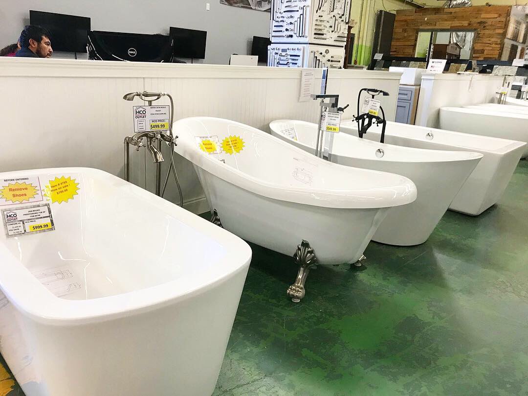 DIYMachine's tweet image. Savings at HCO are SCARY!! Freestanding tubs starting at $699.99 👻 #happyhalloween #freestandingtub #bathroomremodel