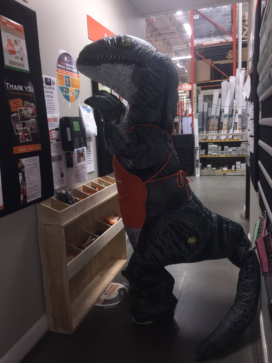 Homersaurus is late again ! Nice costume Bradley !