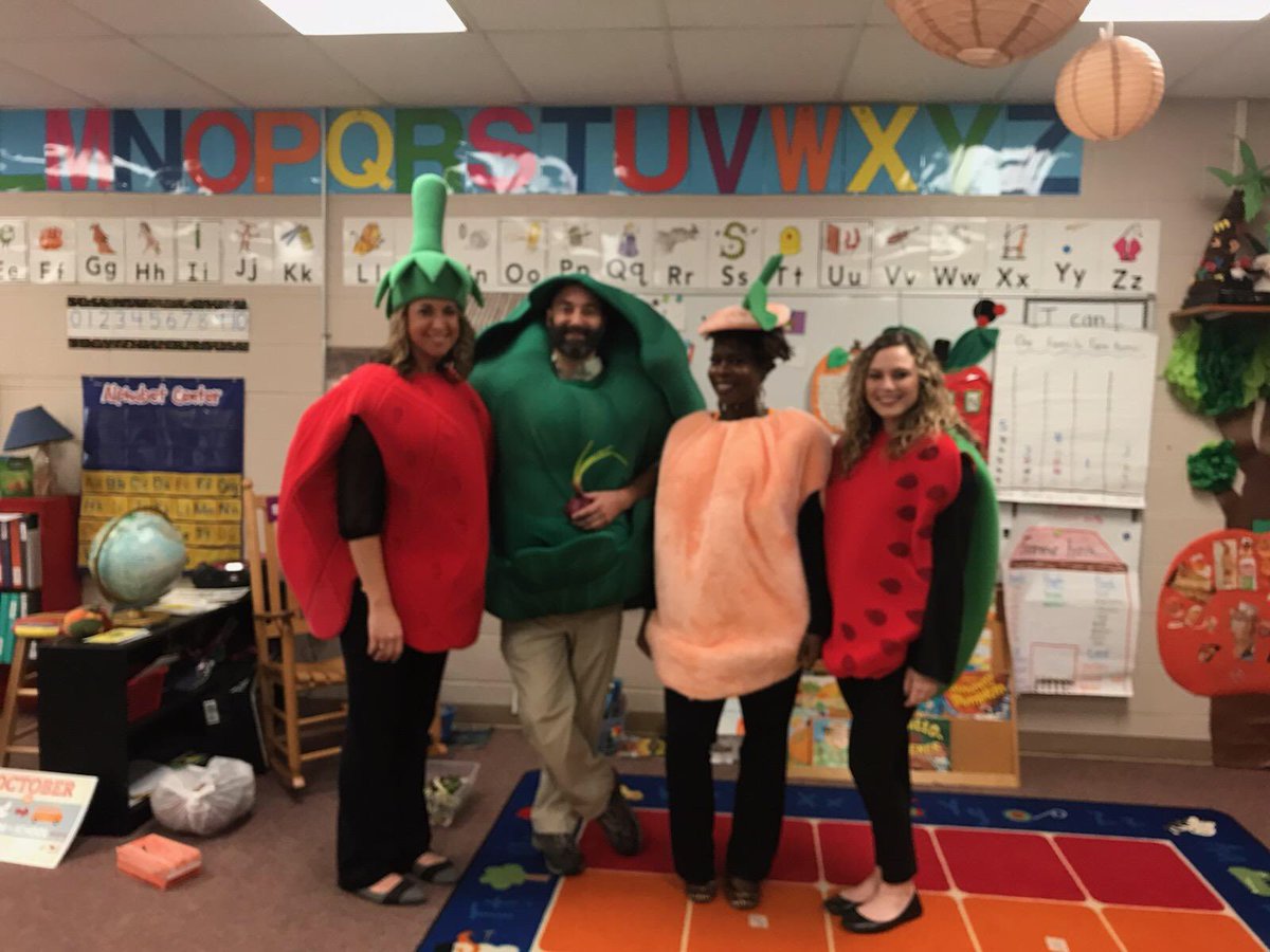 ElemWestminster's tweet photo. Farm To Table in Kindergarten....Awesome! https://t.co/vMe1f1lpPh