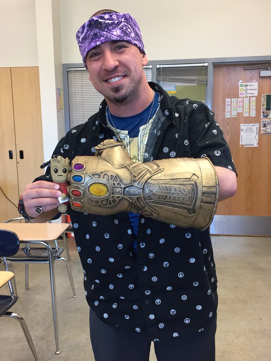 CoachPMA's tweet photo. โWith the snap of my fingers half of humanity will cease to exist, I call that... mercy.โ #Thanos #RIPGroot @Marvel https://t.co/sKI7iOYsF8