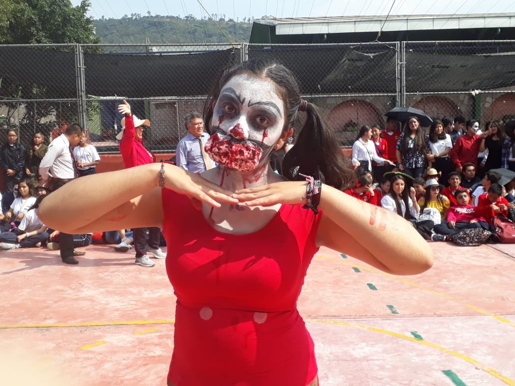 Plantel Azteca tweet media