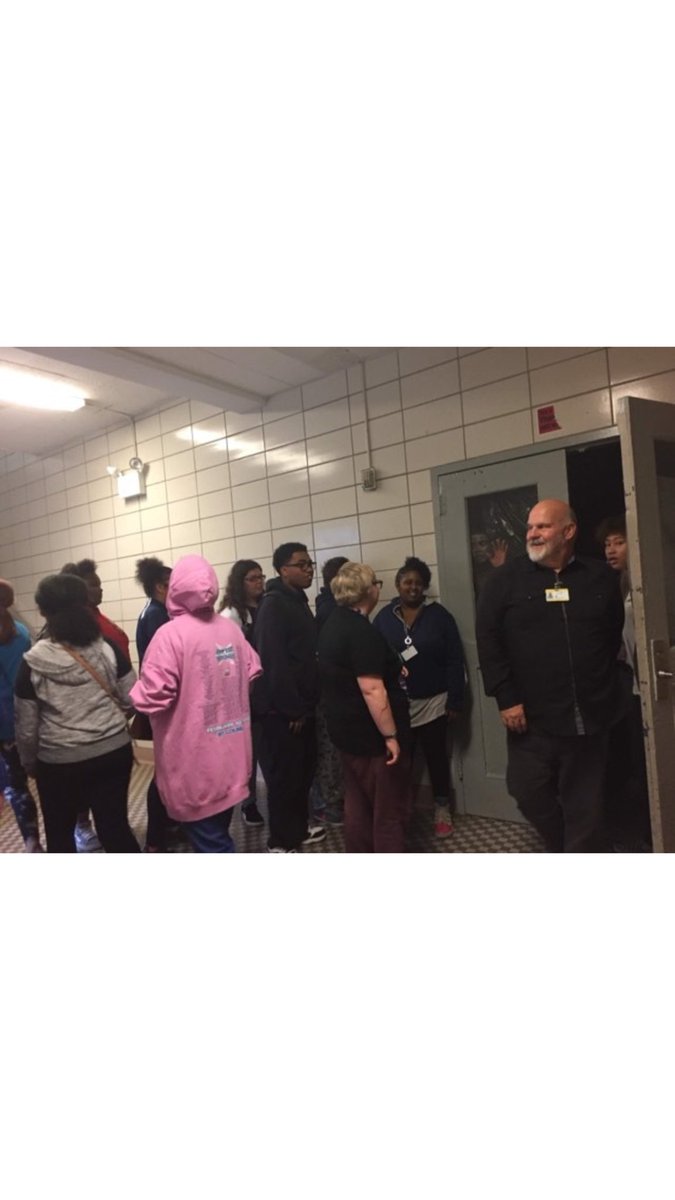 TheGirlsOfColo1's tweet photo. WE EVEN HAVE TEACHERS COMING TO SEE US @ShawneeAcademy https://t.co/DenWAznrTV
