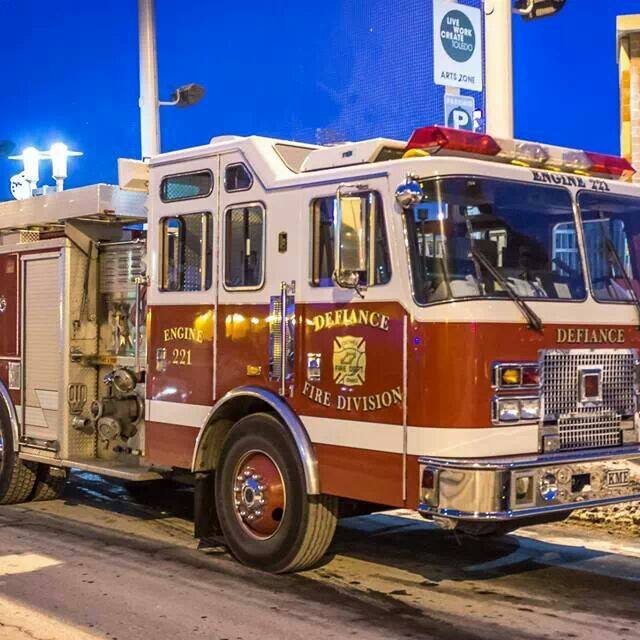 FIREFIGHTER/PARAMEDIC
City of Defiance Fire Department (OH) is accepting apps for FIREFIGHTER/PARAMEDIC Until: November 21, 2018 Salary: $42,146.83 annually + 7% for Paramedic Status  #firejobs #firecareers firecareers.com/blog/city-of-d…