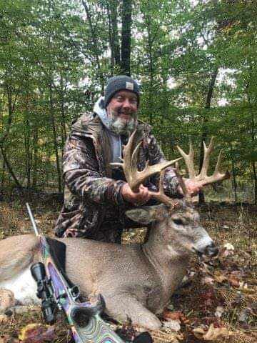 dominantbuckout's tweet photo. Chris got a very nice Typical Buck!! #dominantbuckoutfitters #whitetailhunting #riflehunting #deerhunting #guidedhunts #grouphunts https://t.co/7sd731Zior