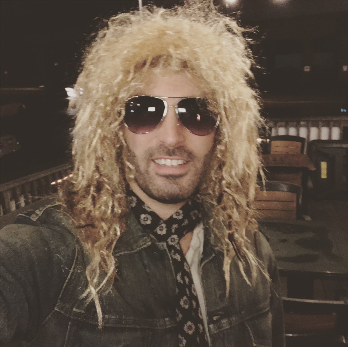 dalto_joey's tweet image. Get your costumes back out! Impromptu gig at Flinchy’s tonight 7 PM