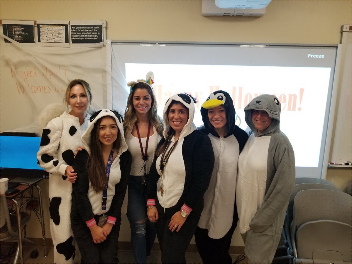 MsAMDunks's tweet image. #AMD #ProjectUplift kicks off our first monthly breakfast with staff! #AMDrocks #whenyouworkwiththebestpeople #HappyHalloween #throwkindnesslikeconfetti
