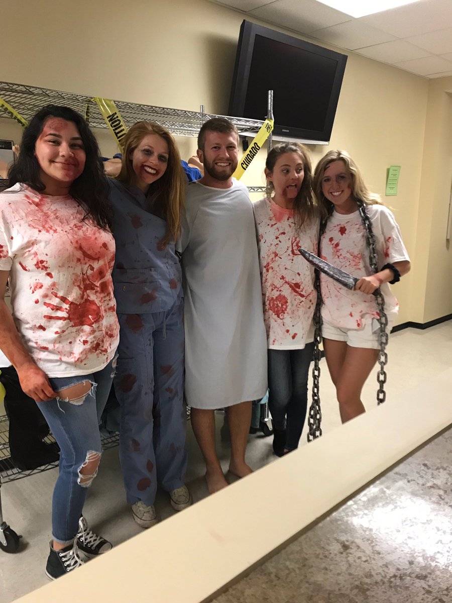 decafwithdiaz's tweet photo. UCF College Of Nursing Simulation Club, Simsations held the Knight of the dead haunted lab! Great creativity for the multidisciplinary club! #simsations 4 LIFE #UCF #UCFNursing https://t.co/RGTv32SmLW
