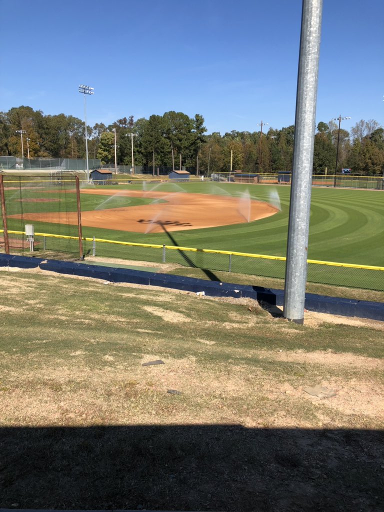 UPHS_Baseball's tweet photo. All dressed up! https://t.co/cvyzaorIFa