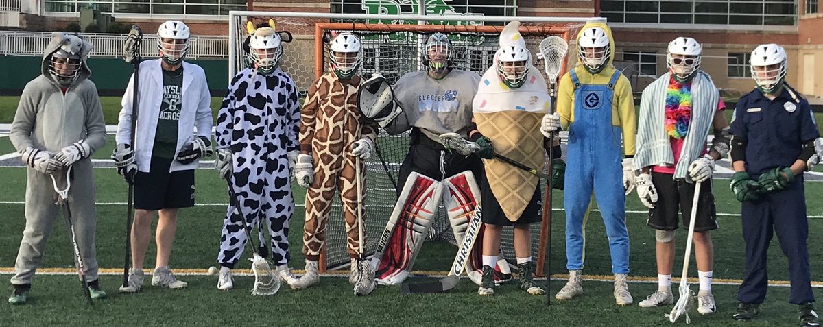 GLakeCentralLax's tweet image. Happy Halloween 🎃 👻 Nice turnout at open turf today.  Eeyore, Minion, Doc, Cop, Beach Dude, and Hockey Guy with some scary defense.  Cow, Giraffe, and Ice Cream Cone were BooTiful on offense.  #HalloSheen #CostumeLax