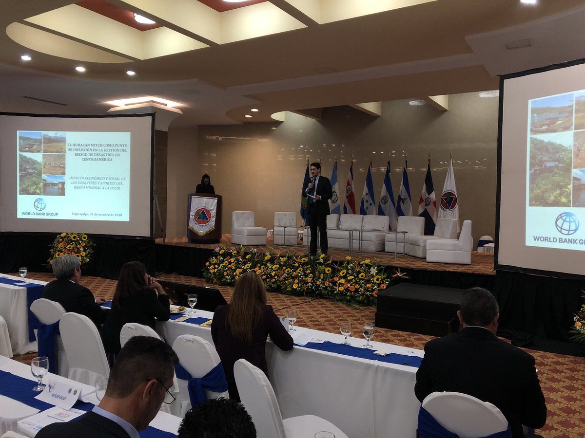 LizardoNarvaez's tweet photo. Honored to present the World Bank’s contribution to enhancing resilience in Central America and the Dominican Republic @CEPREDENAC @BancoMundialLAC #HuracánMitch #20AñosMITCH https://t.co/sG7KlfJEWs