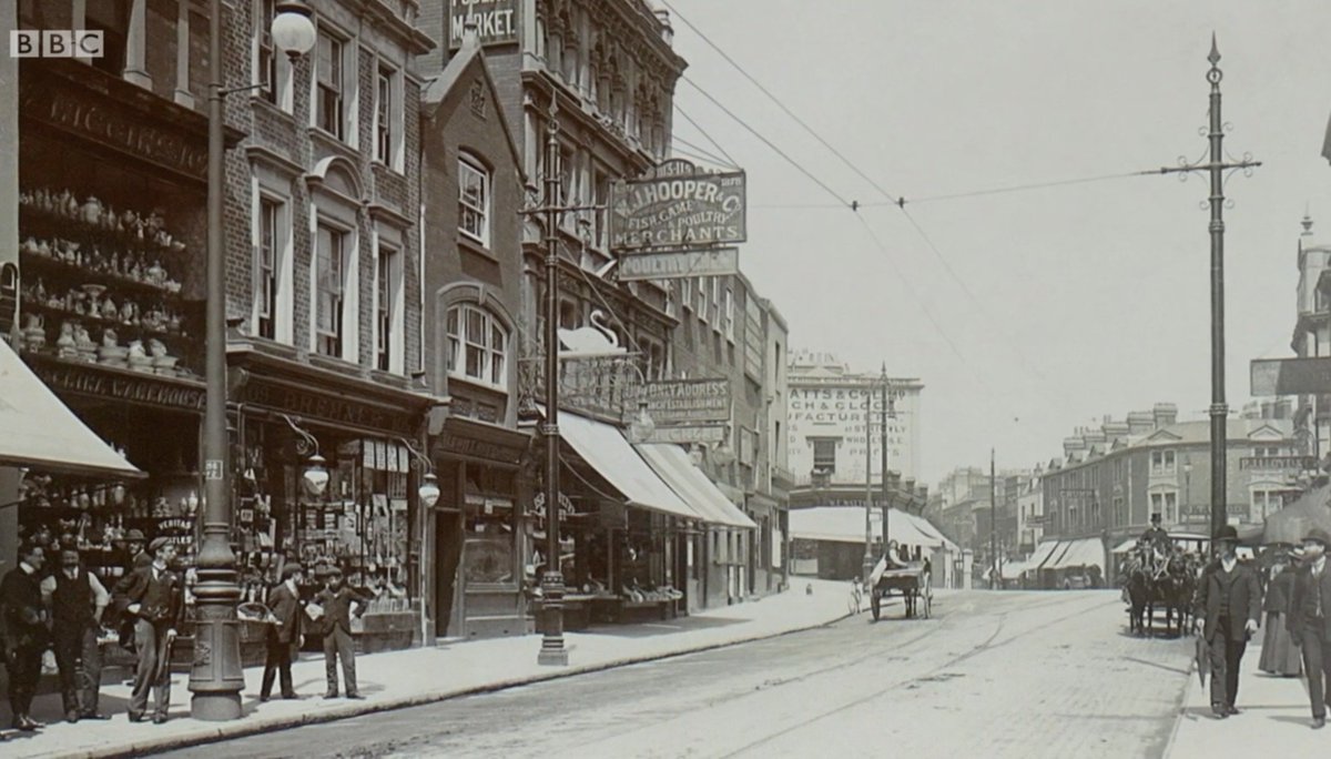 BristolLifeMag's tweet photo. Just some of the amazing historic footage of early 20th century Bristol in #BecomingCaryGrant https://t.co/XMdbLDwPhE https://t.co/obm7r3dm8V