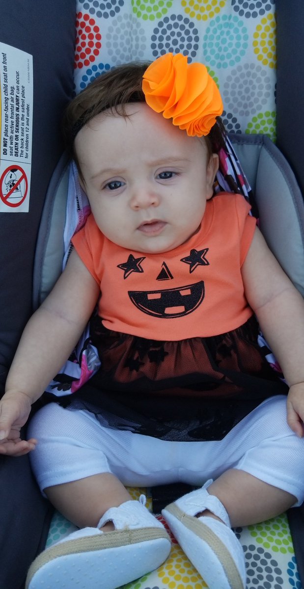 mle_fowler's tweet photo. #FOX4Halloween cuties here! https://t.co/eCSA72BL5Q
