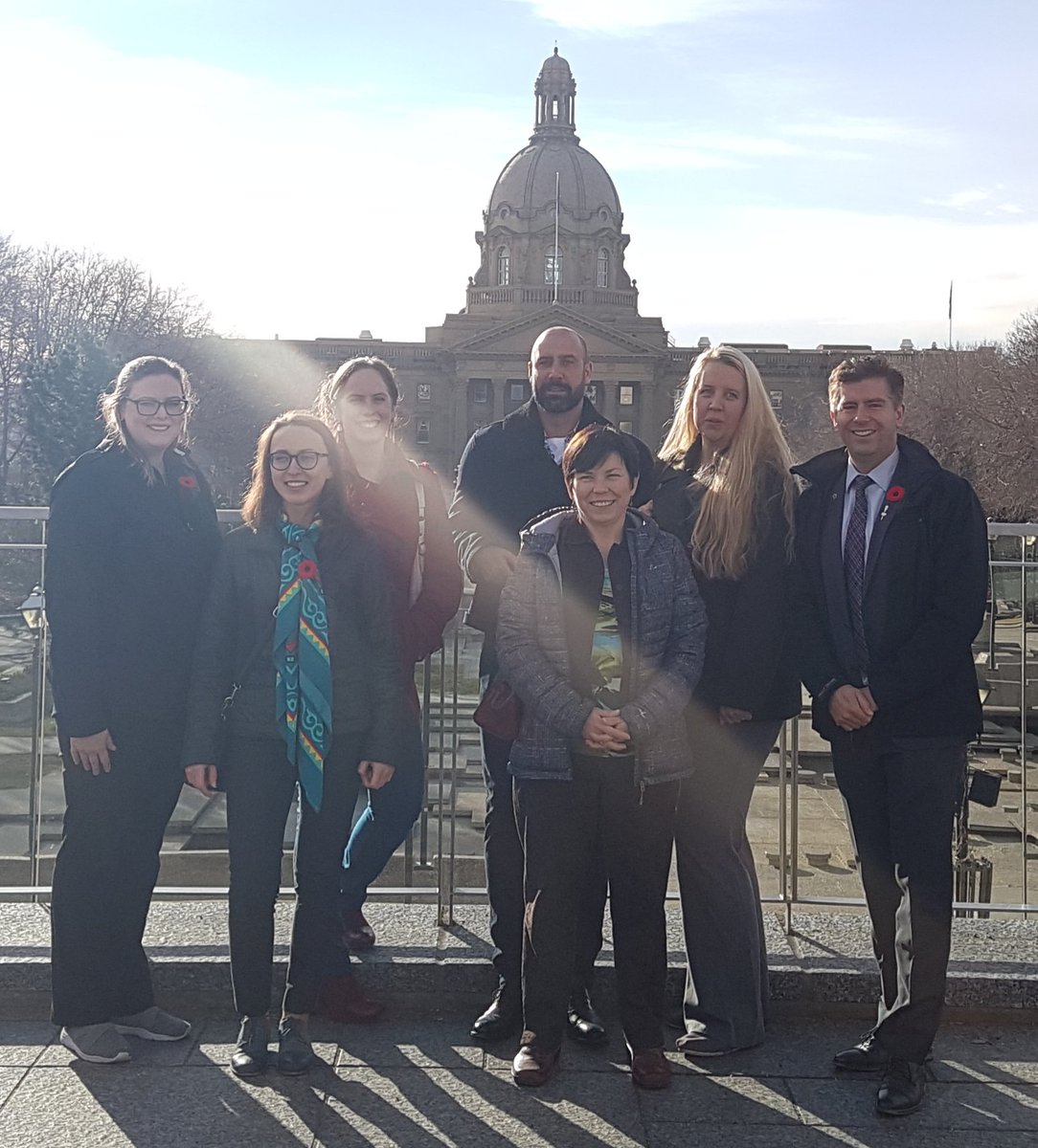 JFKleinsteuber's tweet photo. Some wonderful artists, organizers and @NorthernHills volunteers visited the @LegAssemblyofAB today for a Member Statement about the #NHMural project. Thanks to @LauraHack34 , @VazquezMackay & many others for all your volunteer efforts. #ABleg #murals #calgaryarts https://t.co/KuJDSoM6Iu