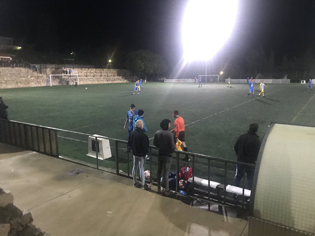 CE XILVAR 3 ANDRATX 3
Gran partit remontant un 0-2 al descans, molt be equipo, molt orgullosos i a seguir aixi. AMUNT XILVAR!