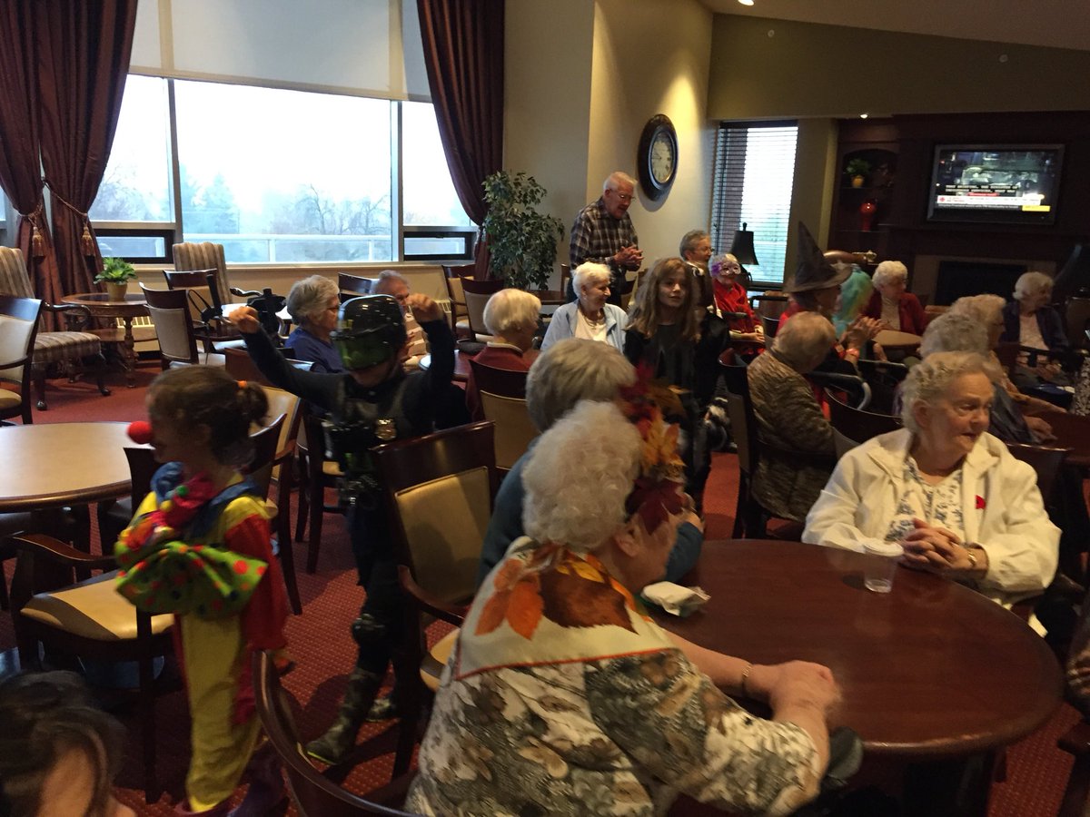 MustangUpdate's tweet photo. Costume parade at Heritage River Retirement Home with our Primary Ss. #HappyHalloween #ConnectingToCommunity https://t.co/X5GJRbCNeh