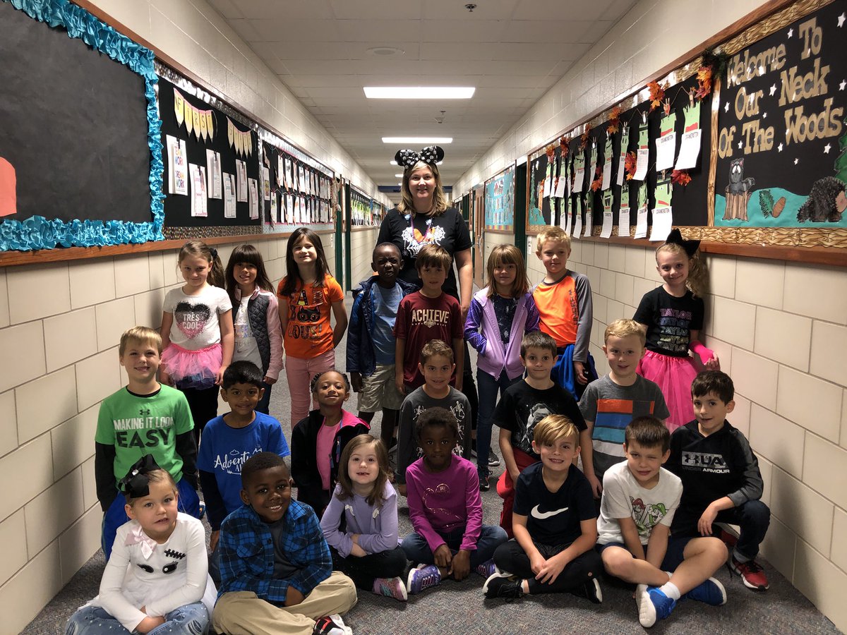 adroseteach's tweet image. Happy Halloween!