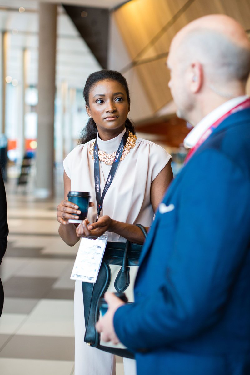 Lyndsey Scott #reimagination keynote <a href="/Lyndsey360/">Lyndsey Scott</a> traverses her social media presence &amp; advocates gender #culturaldiversity politics for 'girls to code' #tech -  as one of the first African-American woman pioneers in the digital space to open a global community of 'other' voices
