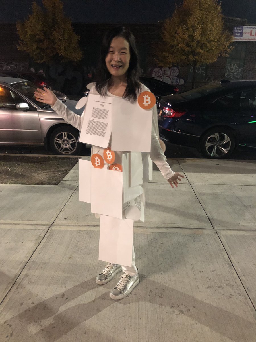 OK, Crypto Twitter. Only one (maybe two*) people at the party I went to  totally got my costume. I imagine the number here will be far higher. Happy  Halloween! 🎃