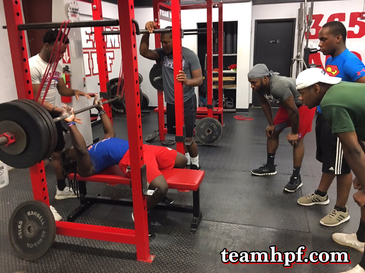 TeamHPF's tweet photo. *** Your circle should push you to your full potential. 🗝 ***
#StrongCircle #PeerAccountability
@MALYK_3FINAO
@keno2x
@TheChosenJy
@JeremiahJ4024
@CliftonJimerson https://t.co/GpwBU1TYw7