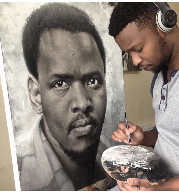 ThembaRumbu's tweet photo. This is Loyiso Mkhize born in the Eastern Cape eGcuwa. Schooled at Queens College Boys High School. Loyiso is a treasure and master in the Arts. Let us not wait for death before we appreciate his work ✊🏿 https://t.co/W2DZddGqSX