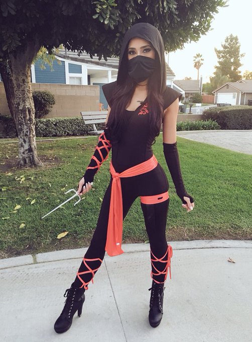 Nymphoninja ⚔️ #halloween2k18 https://t.co/j11omwBVau<a href="/tag/halloween2k18"class="tags">#halloween2k18</a>