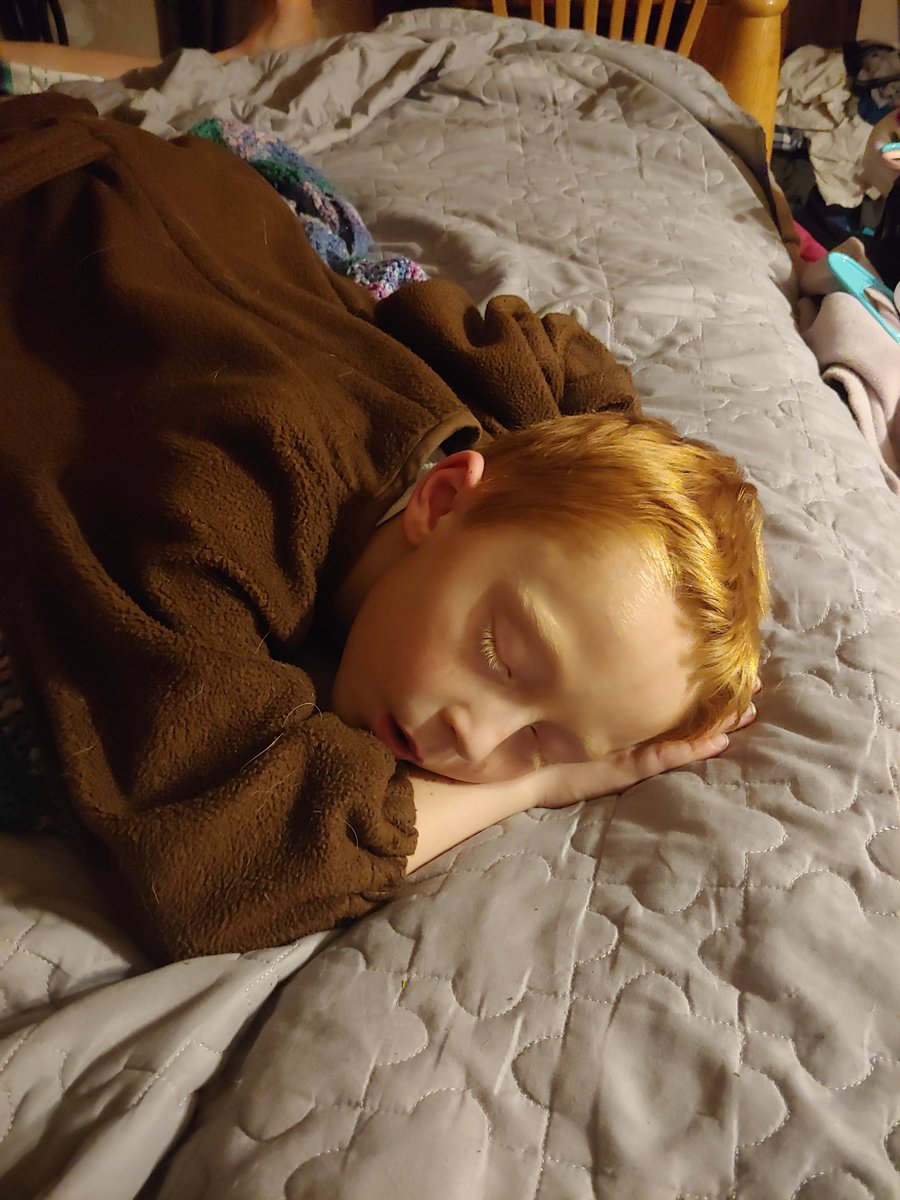 Rdrnnr_Rox's tweet image. Happy Halloween from our spooky squad, especially this exhausted monkey! #SpookyIT @GoIvanti