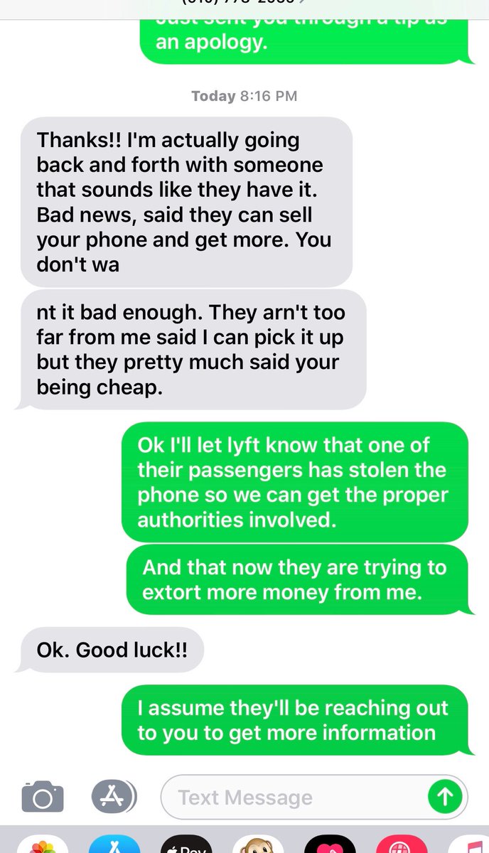 HDubleU's tweet image. Hi @lyft I was in a ride this weekend and left my phone in the lyft. I got a hold of the #lyft driver and she was texting me #extorting me for money to get my phone back and your customer service team won’t help. See attached pic, I will be sending this to @TMZ and @buzzfeed.