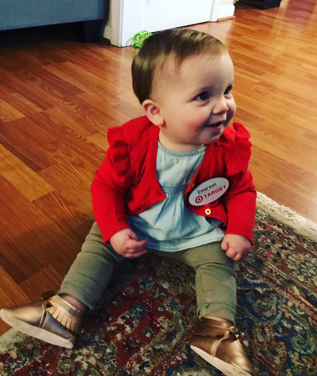 Maggie Loyd tweet media