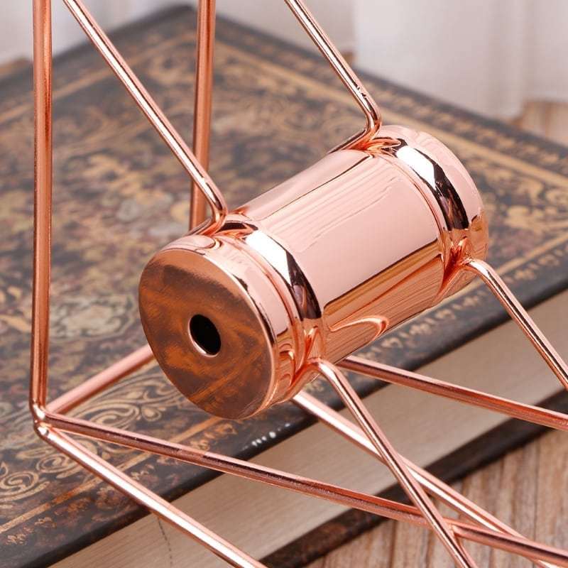 BlogPropShop's tweet photo. Our rose gold tape cutter is available to order to the US with no shipping costs. It makes a great addition to any desk space and looks fantastic in photography. Order here: https://t.co/HCMGrnPaUT https://t.co/vhwhDwmOql