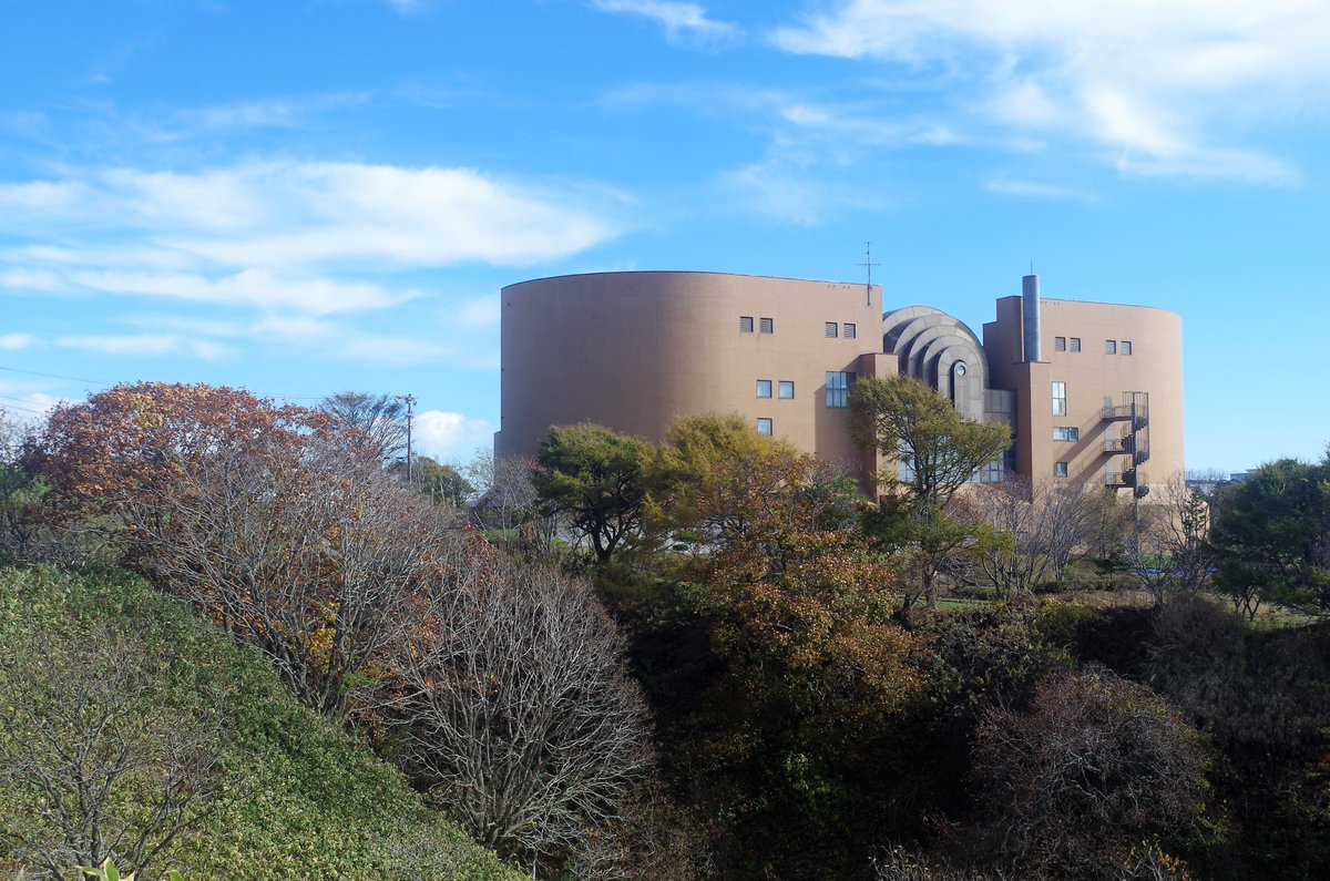 V Twitter 今日から11月 釧路市立博物館の周辺は秋から冬の趣へ Kushiro 釧路 北海道 冬が来る 釧路市立博物館