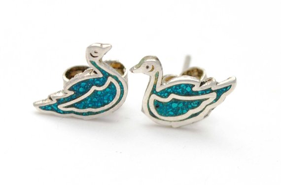 cindy cooley (@serendipitytrea) on Twitter photo sterling duck earrings Turquoise inlay Blue gemstone Silver stud figurine pierced stud earrings #PiercedEarrings #serendipitytreasure #southwestern #TurquoiseInlay #SterlingSilver #turquoise #StudEarrings #BlueSilver #VintageJewelry
➤ goo.gl/Gf9Dyj
via <a href="/outfy/">Outfy ‑ Auto create & post AI Social Media content</a> sterling duck earrings Turquoise inlay Blue gemstone Silver stud figurine pierced stud earrings #PiercedEarrings #serendipitytreasure #southwestern #TurquoiseInlay #SterlingSilver #turquoise #StudEarrings #BlueSilver #VintageJewelry
➤ goo.gl/Gf9Dyj
via <a href="/outfy/">Outfy ‑ Auto create & post AI Social Media content</a>