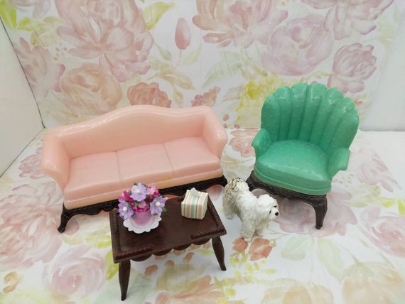 lucylucylemon's tweet image. Renwal Sofa Wing chair Coffee Table Doll House Toy Plastic Living room Den #SofaDen #DollhouseToy #livingroom #TinLitho #miniature #furniture #WingChair #RenwalIdeal #MinimalScratch #DollHouse 
$24.95
➤ goo.gl/H8PEJE
via @outfy