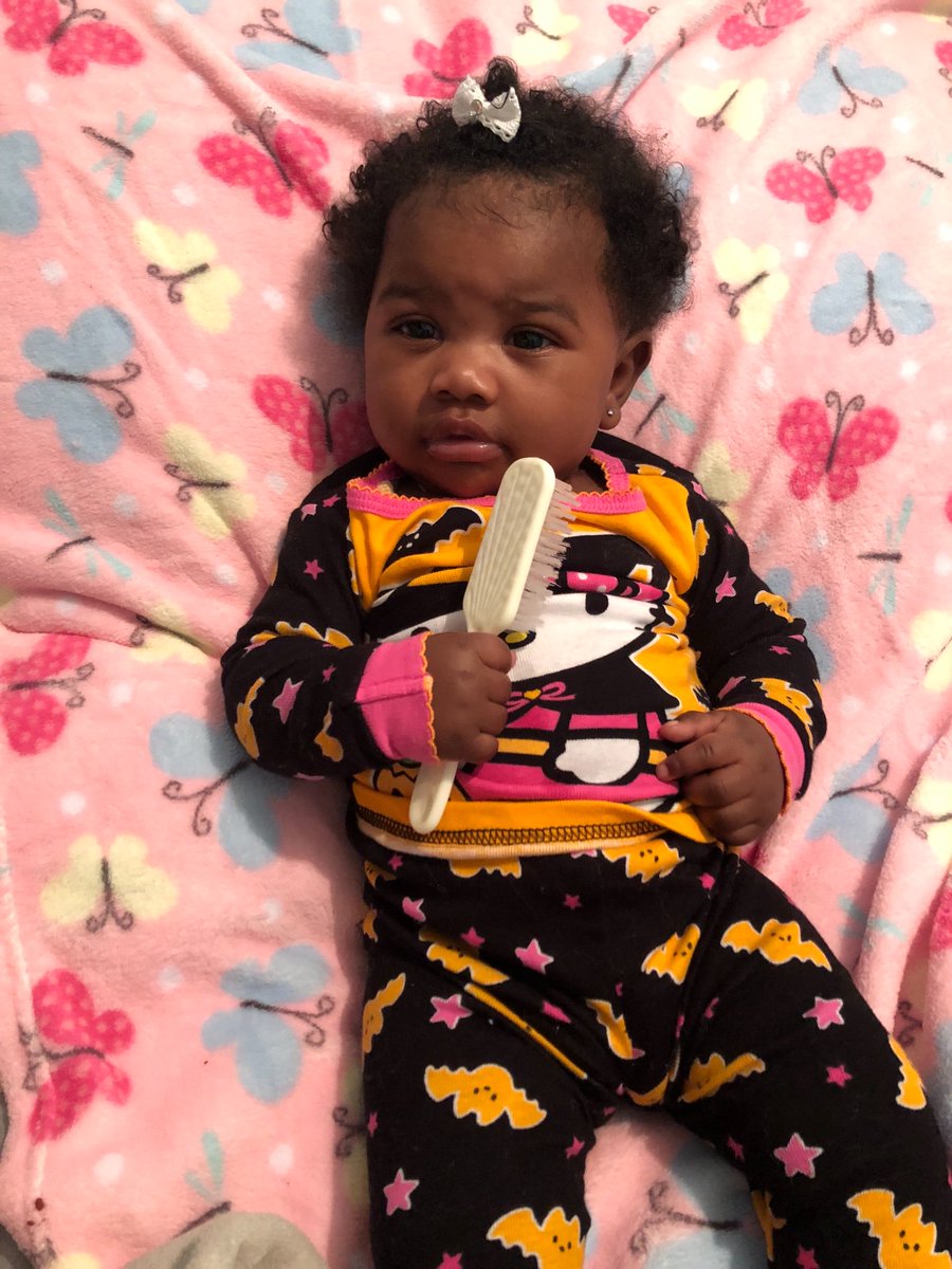 I_AdoreMee's tweet photo. Happy Halloween🎃😍 https://t.co/a2ziwGHRM2