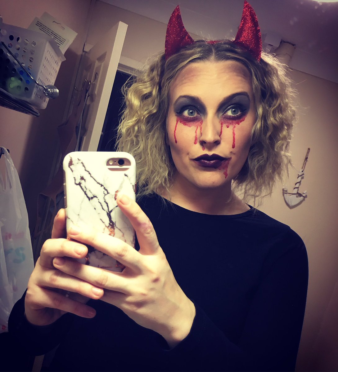 21+ Devil Halloween Nails 2018 Pics