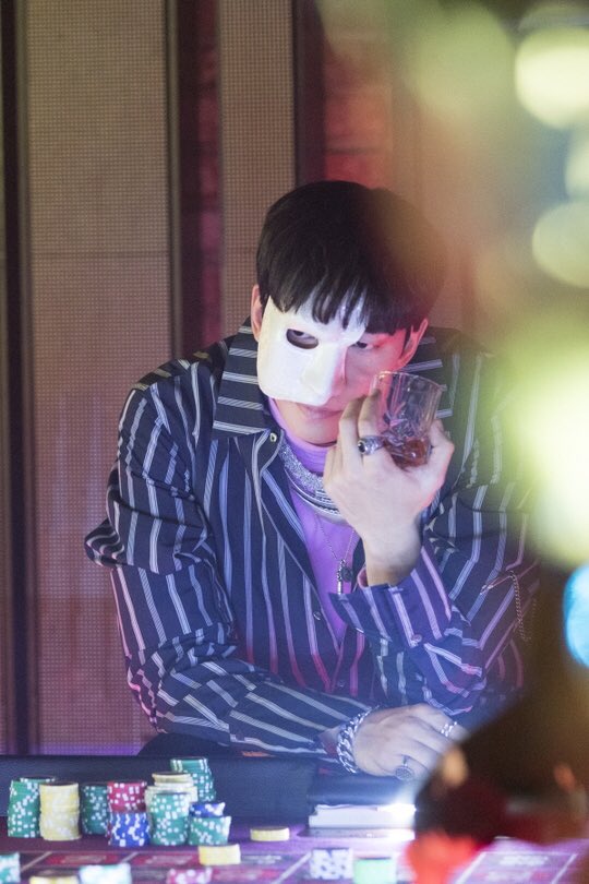 Dq4K9XcXQAA04Ku.jpg:large