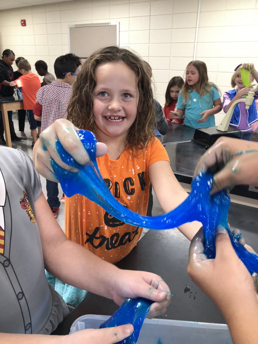 AngieQuin7's tweet photo. Breakout... punkin chunkin... ewey gooey slime.... students had a blast and learned a lot at our Fall STEM day!!! #wearegreenbrier https://t.co/25aQMmTCRE