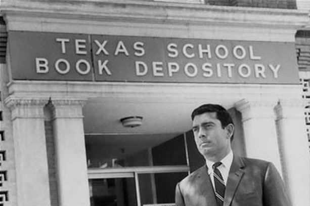 Happy birthday to newsman and Wharton, TX native Dan Rather 