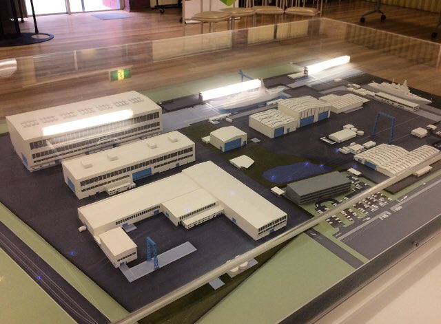 Cr_VTulloch's tweet photo. Great to chat with ANI &amp; members of the team, behind the Osborne Naval Shipyard development.
A huge project, on track to create thousands of jobs on the Peninsula. 
Community drop in session, today 5.30pm-7pm.
Osborne community Hall.

#Outerharborward https://t.co/iQZqKYZBMj