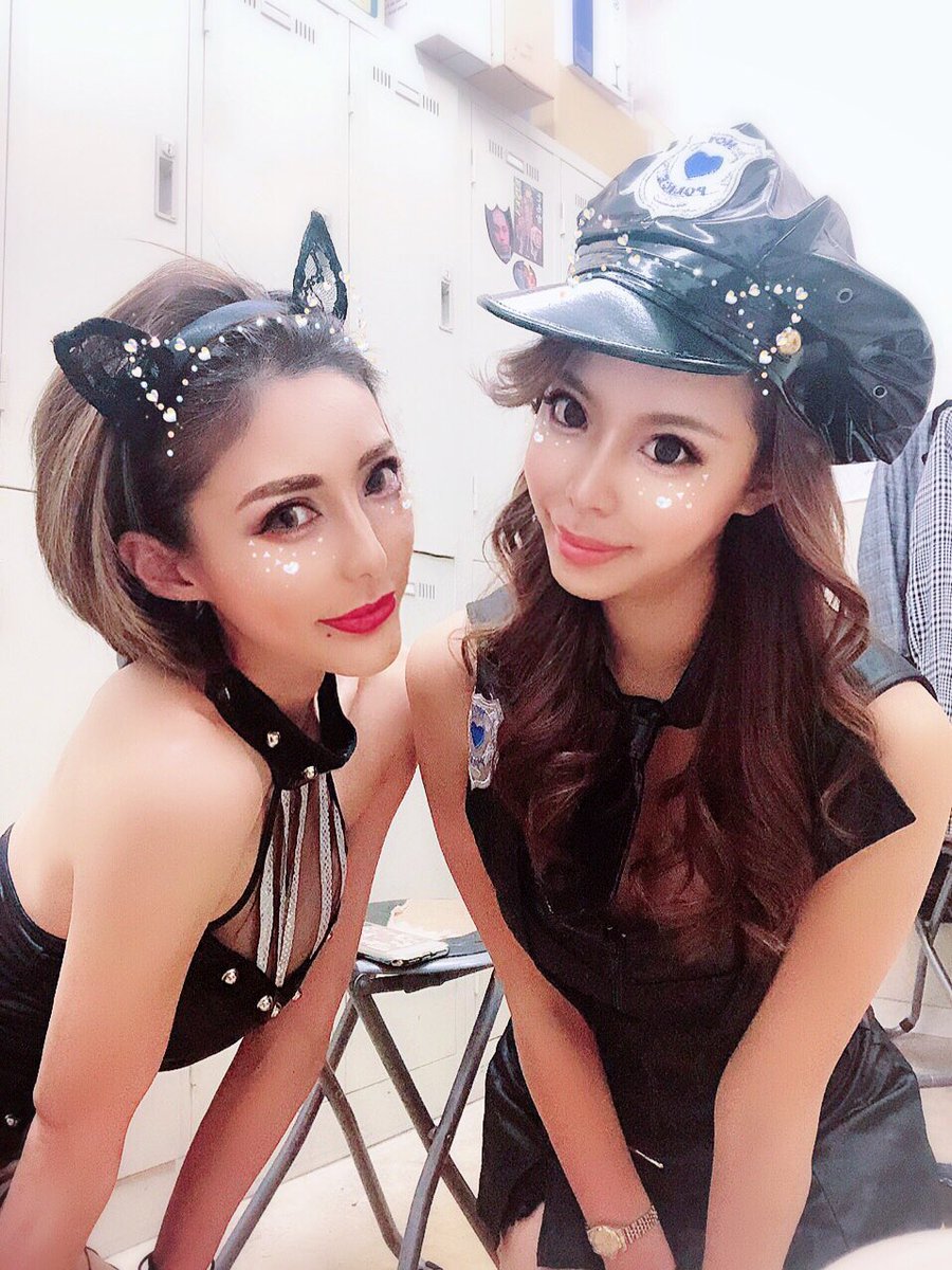 MellQuintia's tweet photo. 1日遅れのHappyHalloween🎃🎃
昨日はイベントでした🍃🌱 https://t.co/ygsC0WOzLD