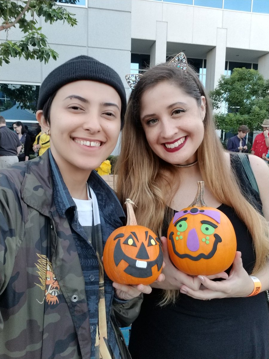 Gay + pumpkins

Happy Halloween ya filthy animals