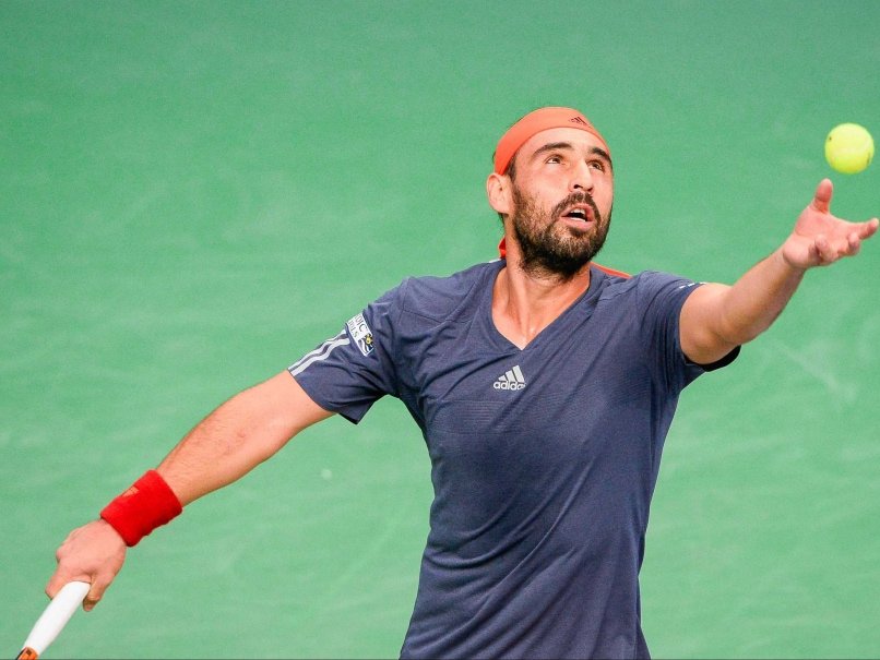 BeyondTheGameAU's tweet photo. 🎾Marcos Baghdatis’ relationship with fans in Melbourne always stands out the most. WATCH this short documentary we did with honorary Australian @MarcosBaghdatis ➡️https://t.co/pej4APYntG | #AusOpen #GoMarcos #4FansByFans 🇦🇺 https://t.co/V1VAdDKhmJ