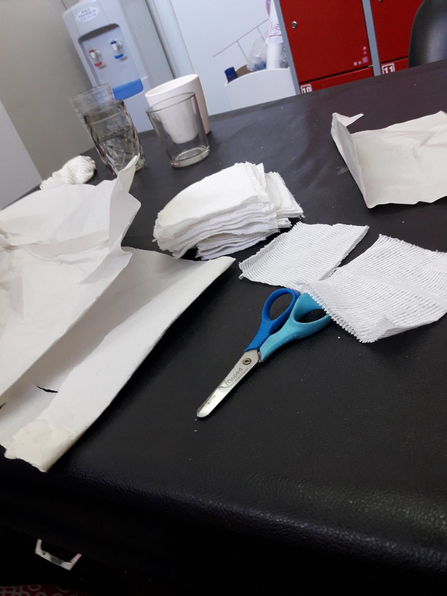 con_creciendo's tweet photo. Ayer estuvimos en el Materno Infantil y a full preparándonos para lo que es lo que es la Muestra Anual 2018😄🤗
 Creciendo con ellos se va a estar presentando con los demás proyectos solidarios💞😚 Los esperamos💞💓
#proyectosolidario #Trelew @lawilli @MaruOrtizTw @barciaml https://t.co/swqrsJO00e