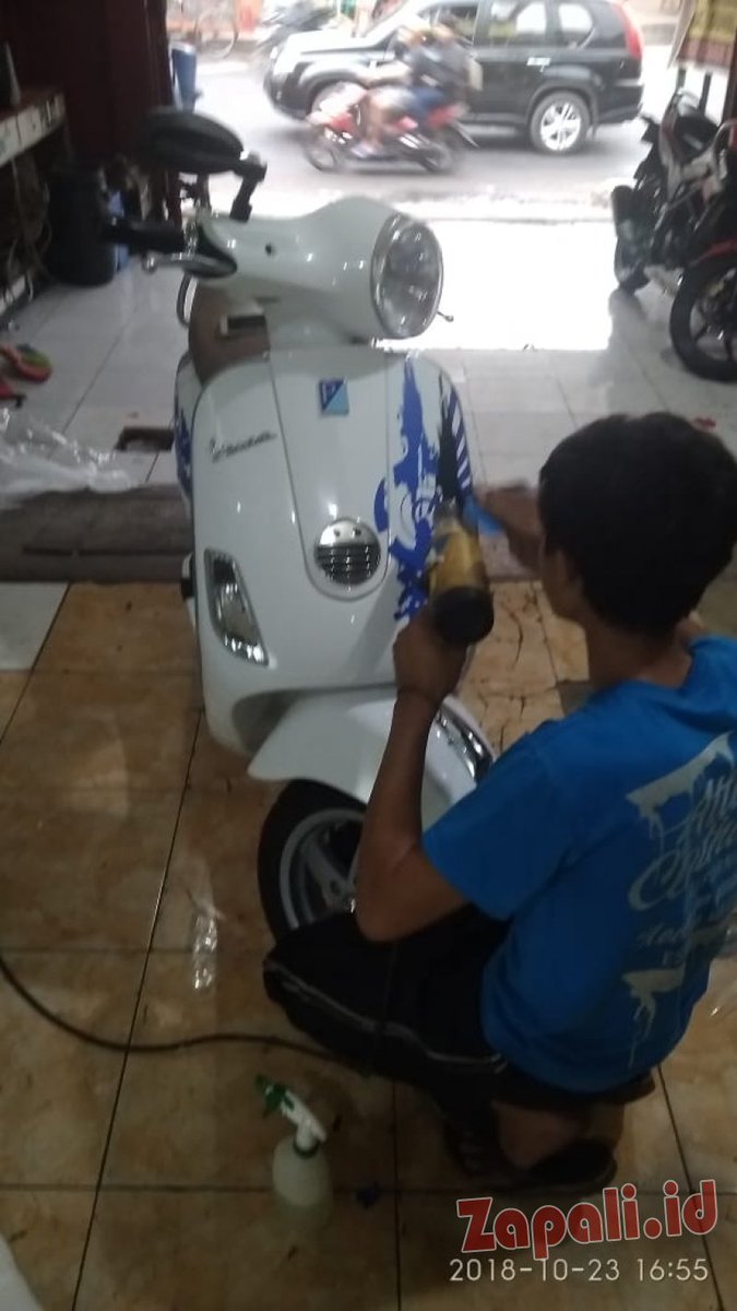 Stickerbandung On Twitter Cutting Stiker Motor Dan Mobil Bandung