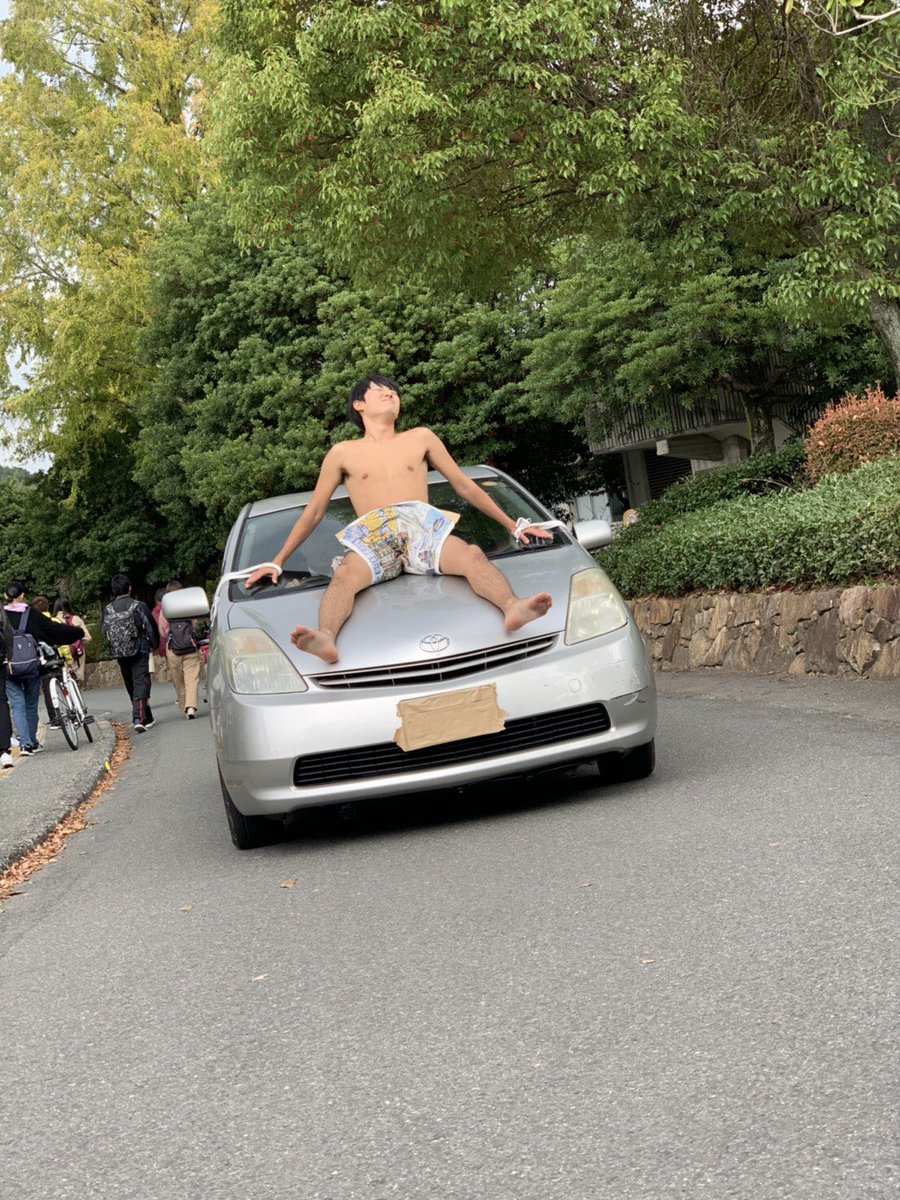 昨日はハロウィンでしたね🎃
皆さんは何かコスプレをしましたか？😊ぼくは、生田斗真のコスプレをしましたよ😘皆さんの暖かい視線に見守られとても気持ちのいい1日でした😆本日20時からweb投票がありますので投票おねがいしますね❤️