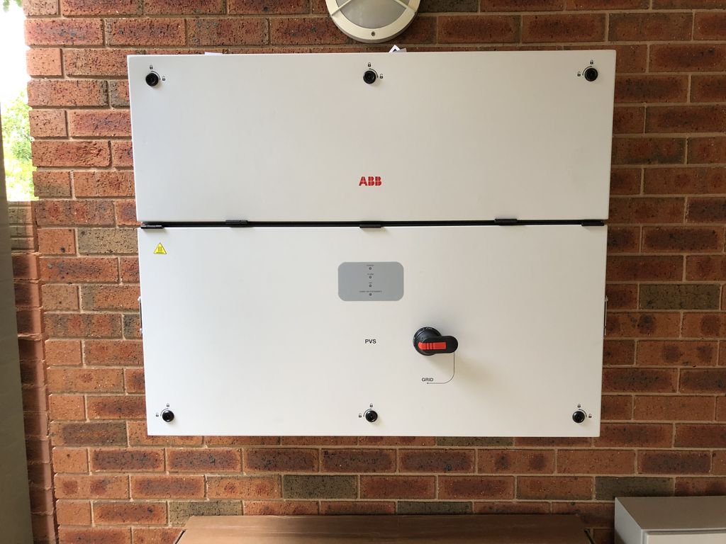 CASESolar's tweet photo. First time installing this monster of an Inverter at Umina Beach
The ABB PVS 100kW Solar Inverter
#CASEsolar
#Statewide https://t.co/JDnVCSIomC