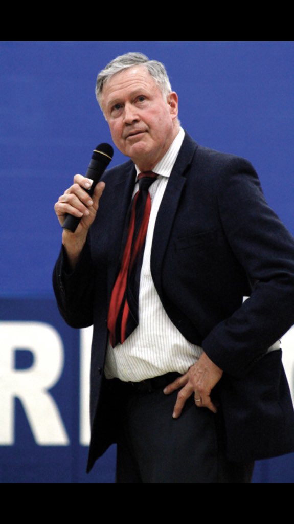 CoachRivsMCLA's tweet photo. RIP Coach Ladley 🙏 https://t.co/3mulZJmy73