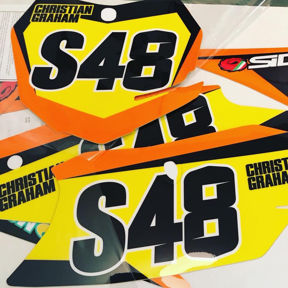 BODY360FIT's tweet photo. New bike graphicsβΌοΈ
ππππ
#motorcross #bike #track #course #training #fitness #exercise #TrainerCG #Body360Fit #race #motorcycle #graphics #motocross https://t.co/J0D6RW6vvh