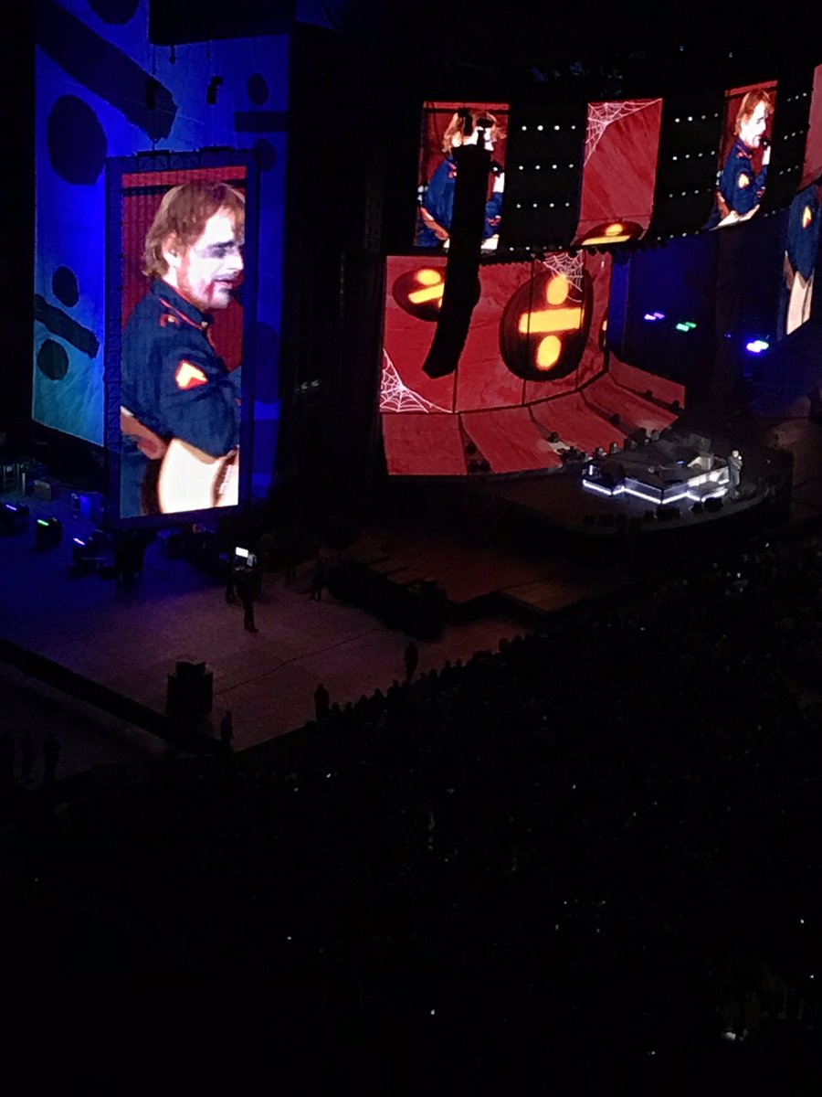 This is what poor taste looks like. #EdSheeran dressed up as a dead soldier for his Halloween show. So disappointing. #supportourtroops #veterans